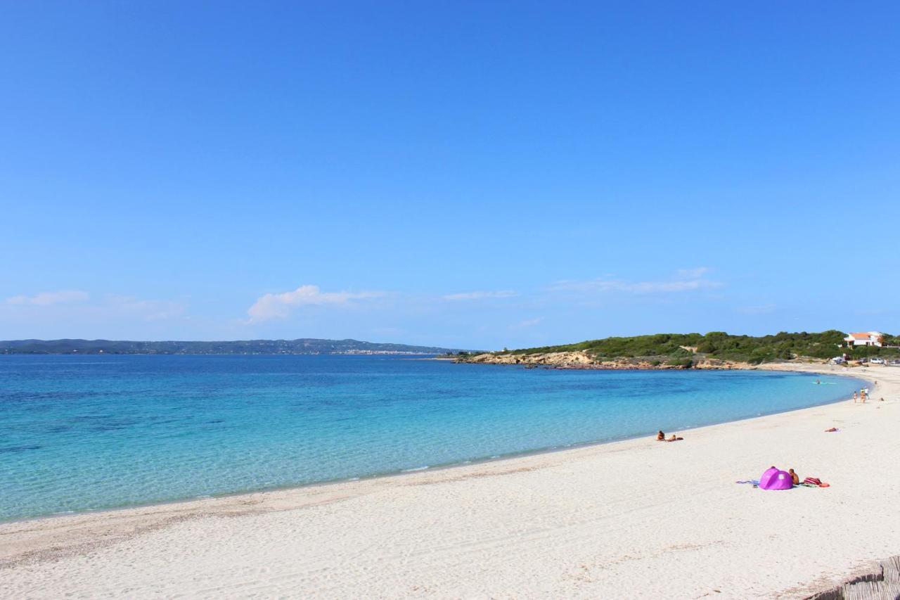 Appartamento vista mare Calasetta Esterno foto