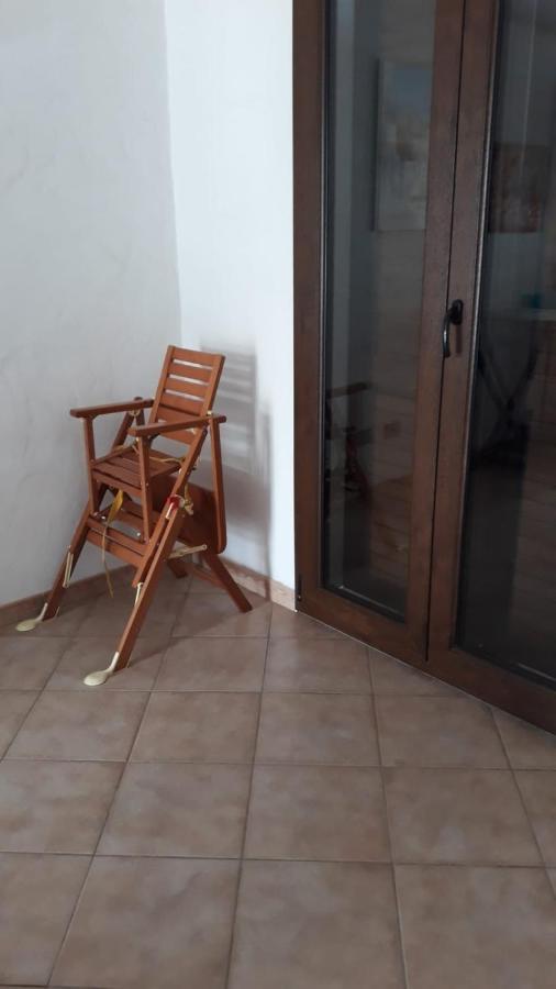 Appartamento vista mare Calasetta Esterno foto